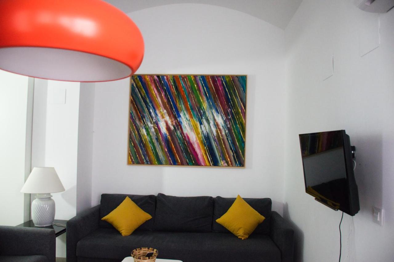 Covadonga 9 Apartments - Triana セビリア 部屋 写真