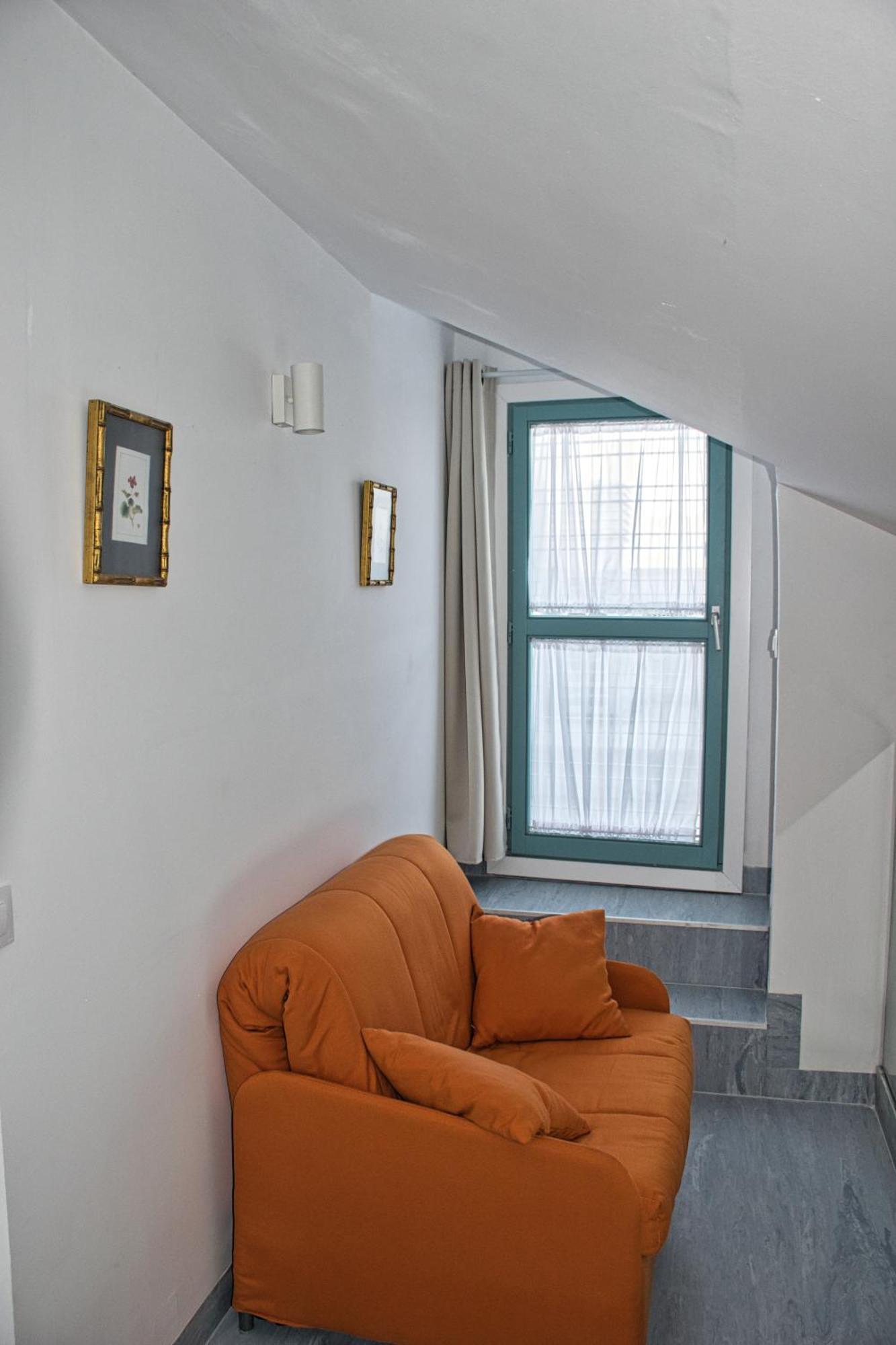Covadonga 9 Apartments - Triana セビリア 部屋 写真